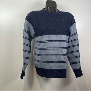 Brentwood Men’s yard sweater long sleeved, size medium